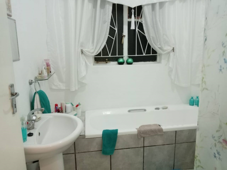 2 Bedroom Property for Sale in Vredefort Free State